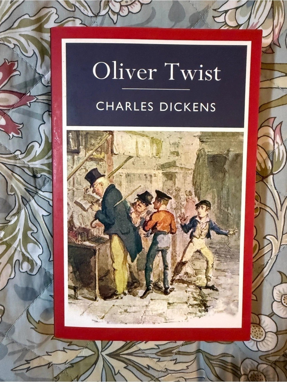 Arcturus Oliver Twist by Charles Dickens (Arcturus Paperback) Charles Dickens